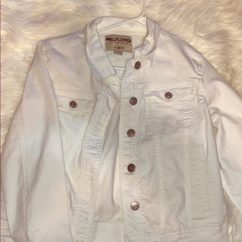 White denim jacket, worn once. Perfect condition!